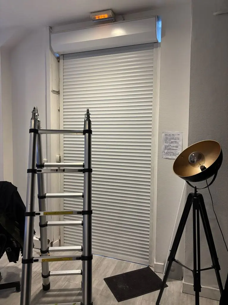 Changement tablier rideau métallique paris-18 HBHS